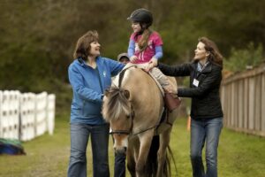 Чем полезны занятия с лошадьми?