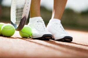 Теннисные кроссовки