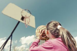Девочки и баскетбол