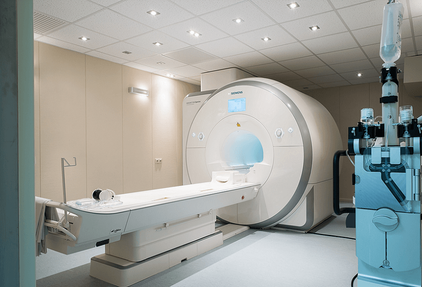 магнитно-резонансный томограф