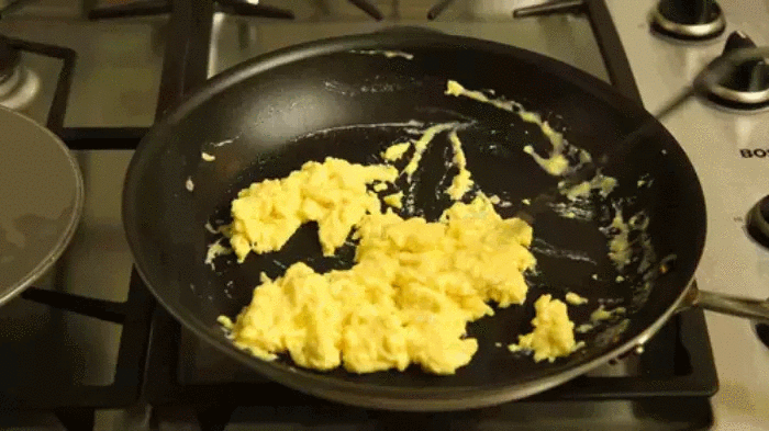 Какой самый здоровый способ приготовить яйца?